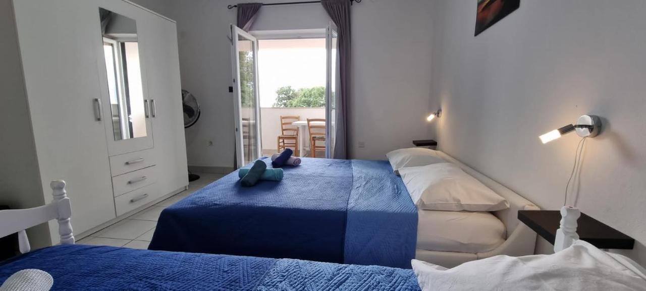 Apartment La Playa